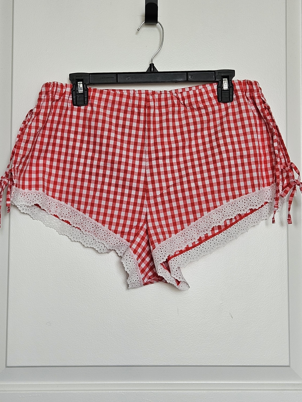 Colsie Women's Large Red Gingham Lace-Trim Sleep Shorts
